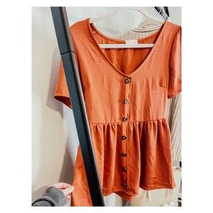 NEVER WORN! - PINK LILY TOP